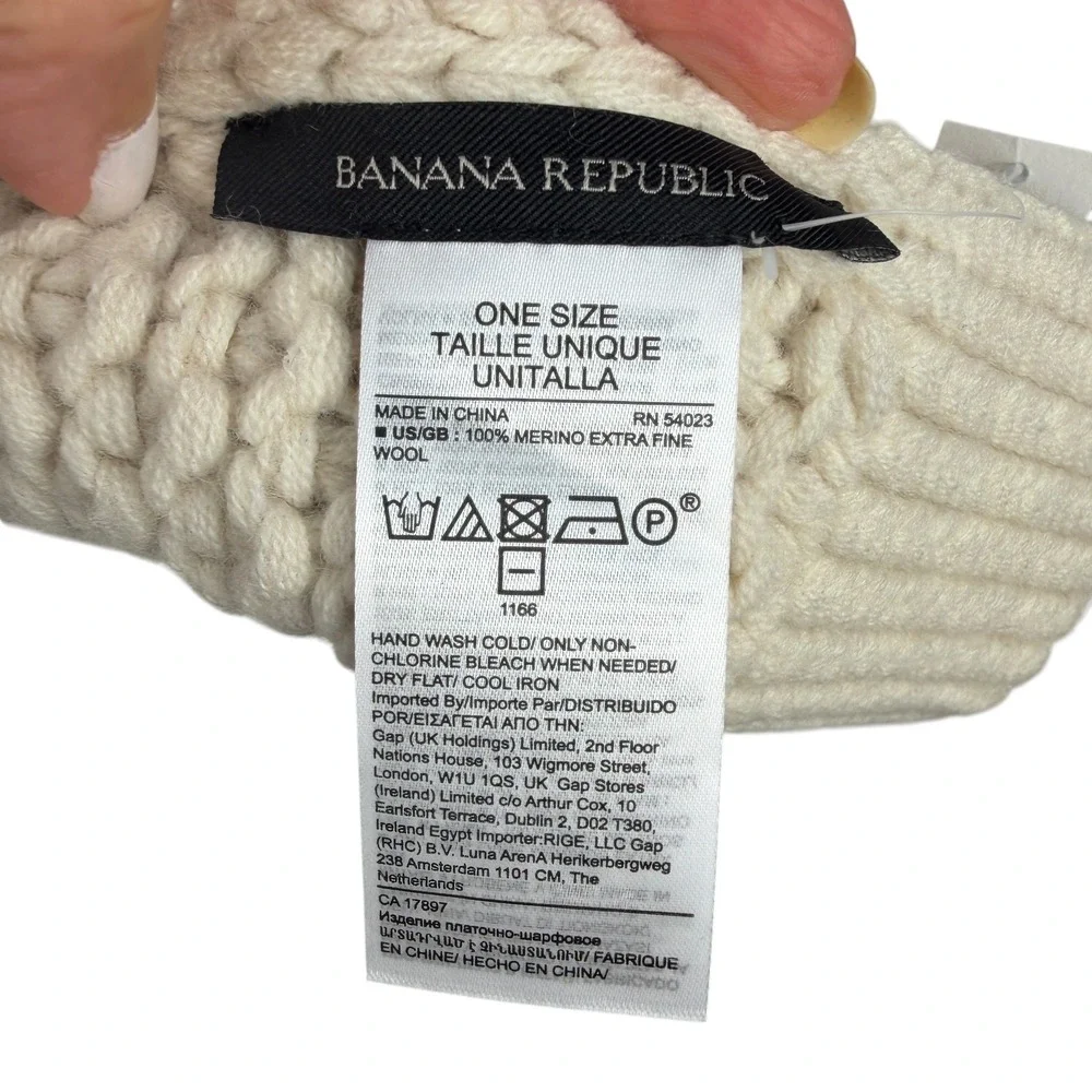 NWT Banana Republic Scarf Women OS Cream Popcorn Stitch Merino Wool Wrap